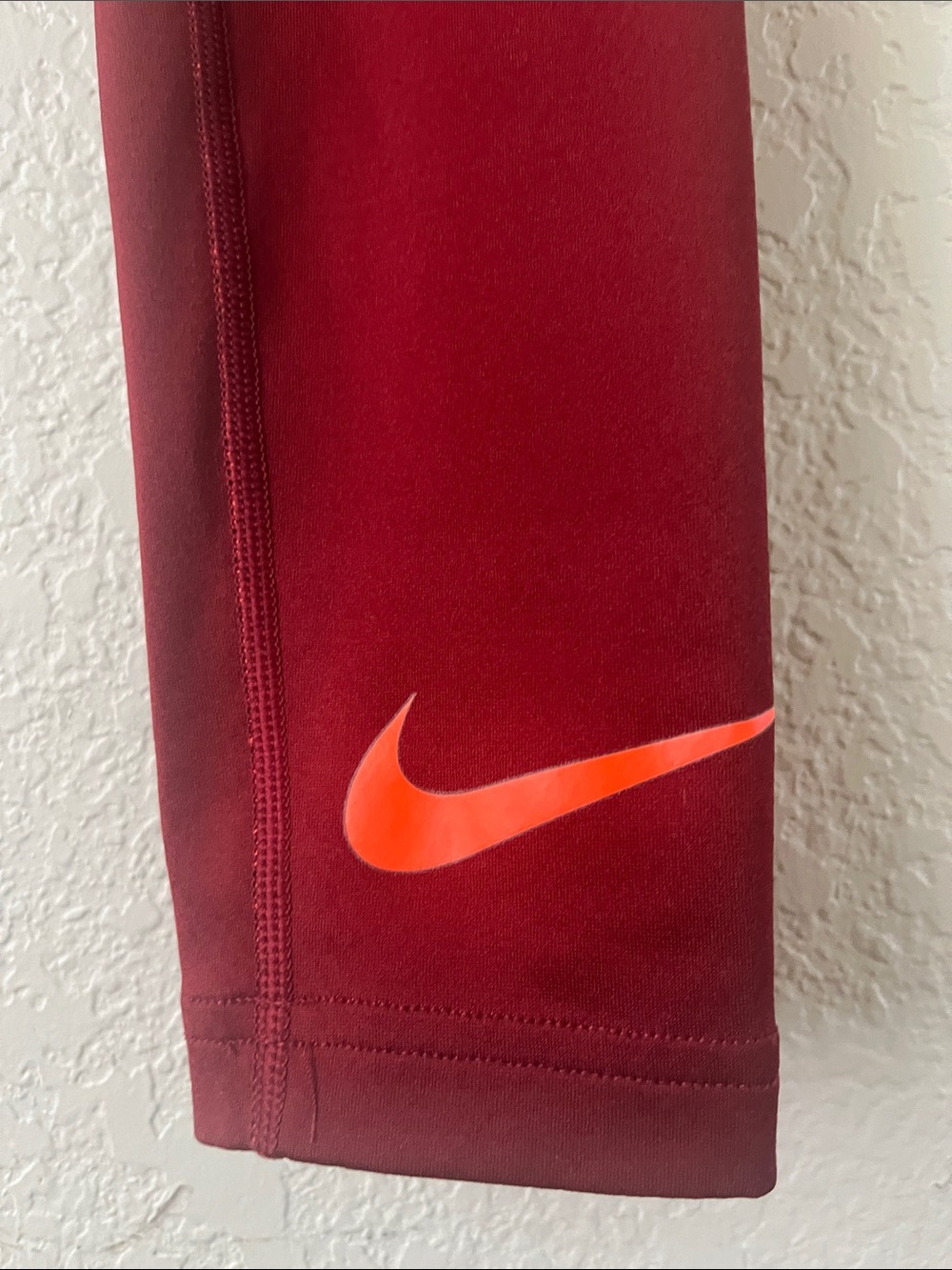 Nike Youth Boys Small Burgundy Nike Pro Compression Leggings with Neon Orange - Picture 6 of 11